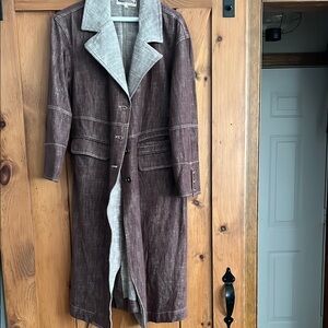 Long Brown Linen-Blend Coat with Contrast Collar